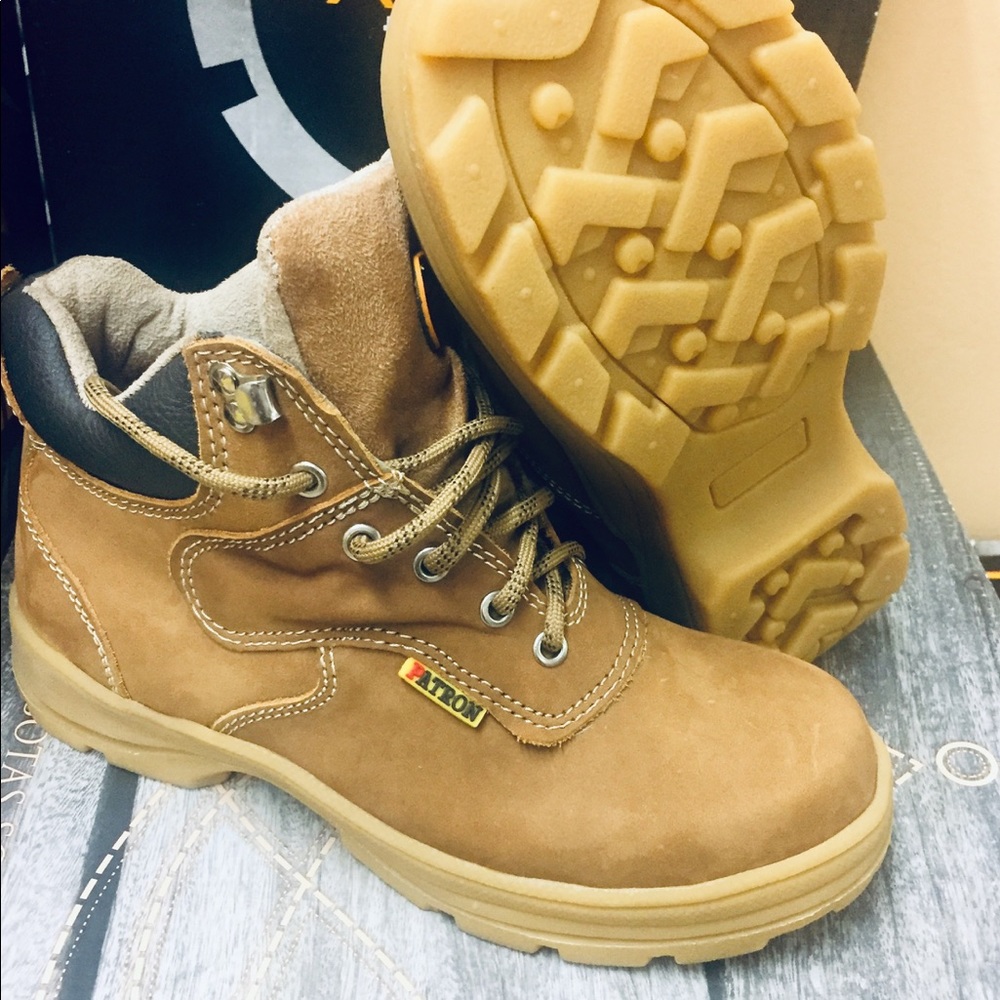 Construcción work shoes